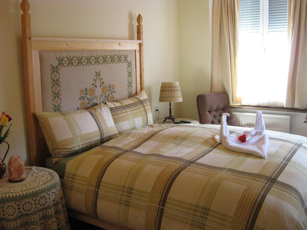 Garni Fluela Susch Hotel Room photo